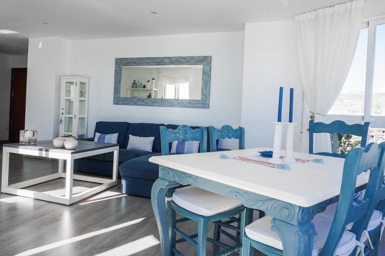 Wintowinrentals Amazing Apartment With Sea View Málaga Exteriör bild